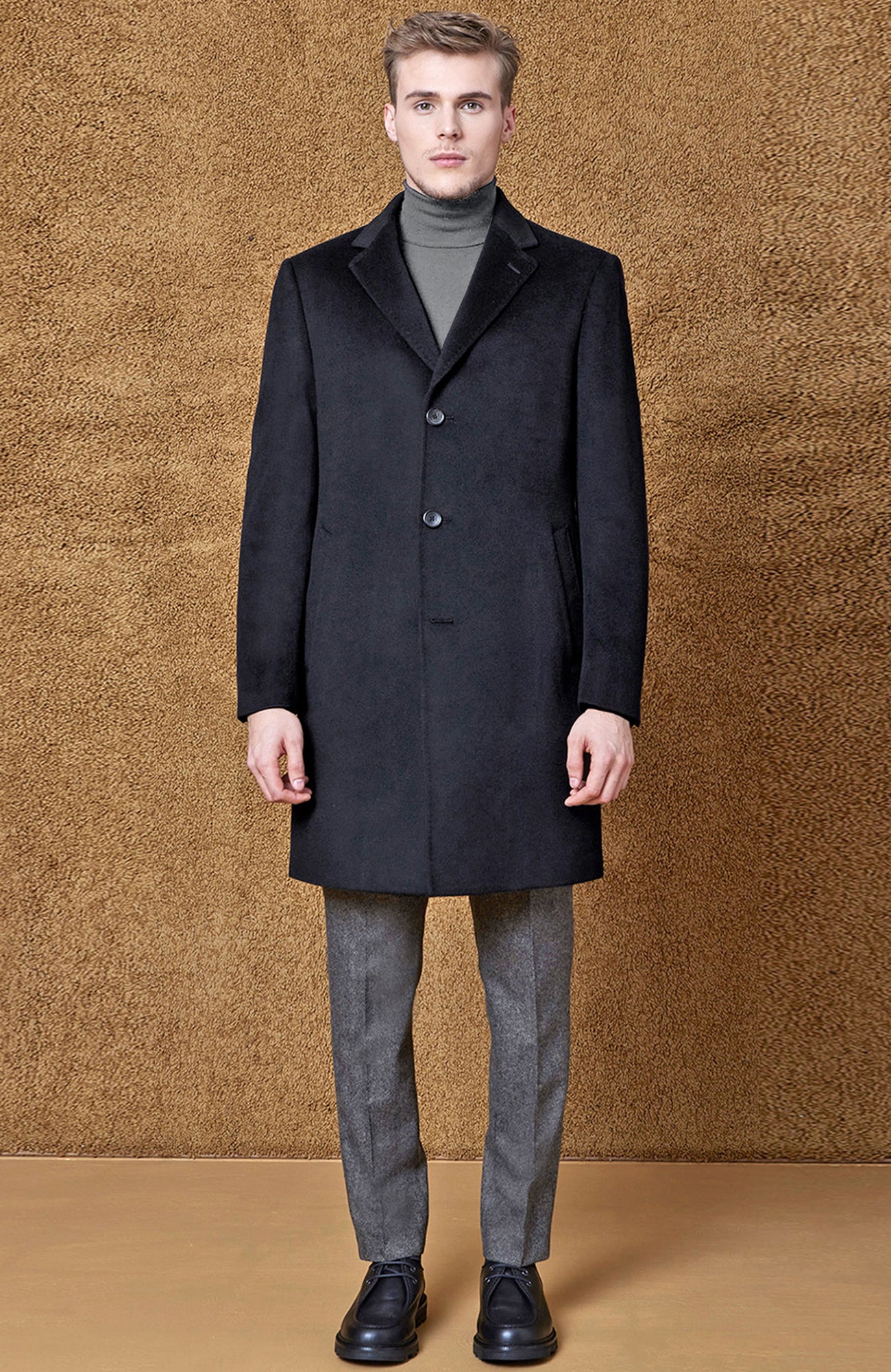 ST-PIERRE BLACK CASHMERE TOPCOAT