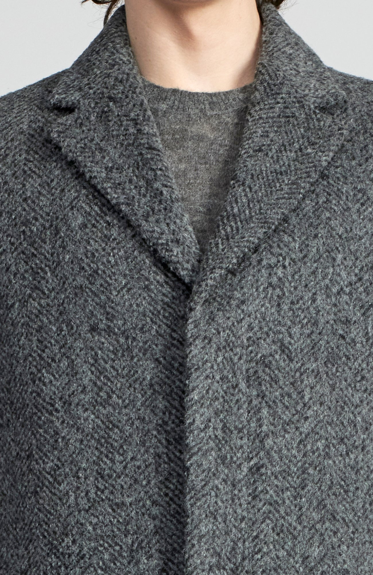 MERCER ALPACA & CASHMERE CHARCOAL HERRINGBONE TOPCOAT - MENS - Cardinal of Canada - US - MERCER ALPACA & CASHMERE CHARCOAL HERRINGBONE TOPCOAT